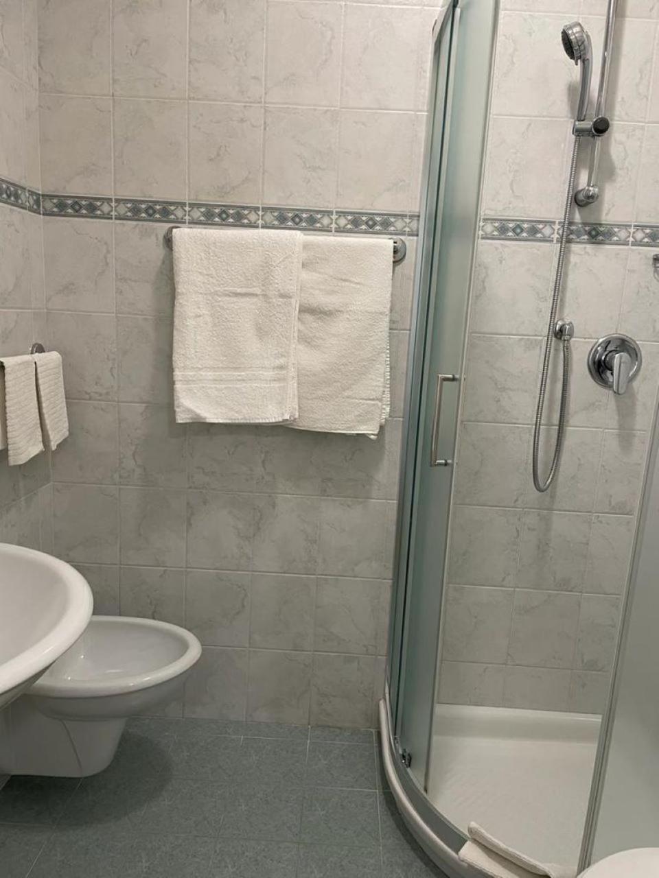 Hotel Stiefel Lignano Sabbiadoro Quarto foto