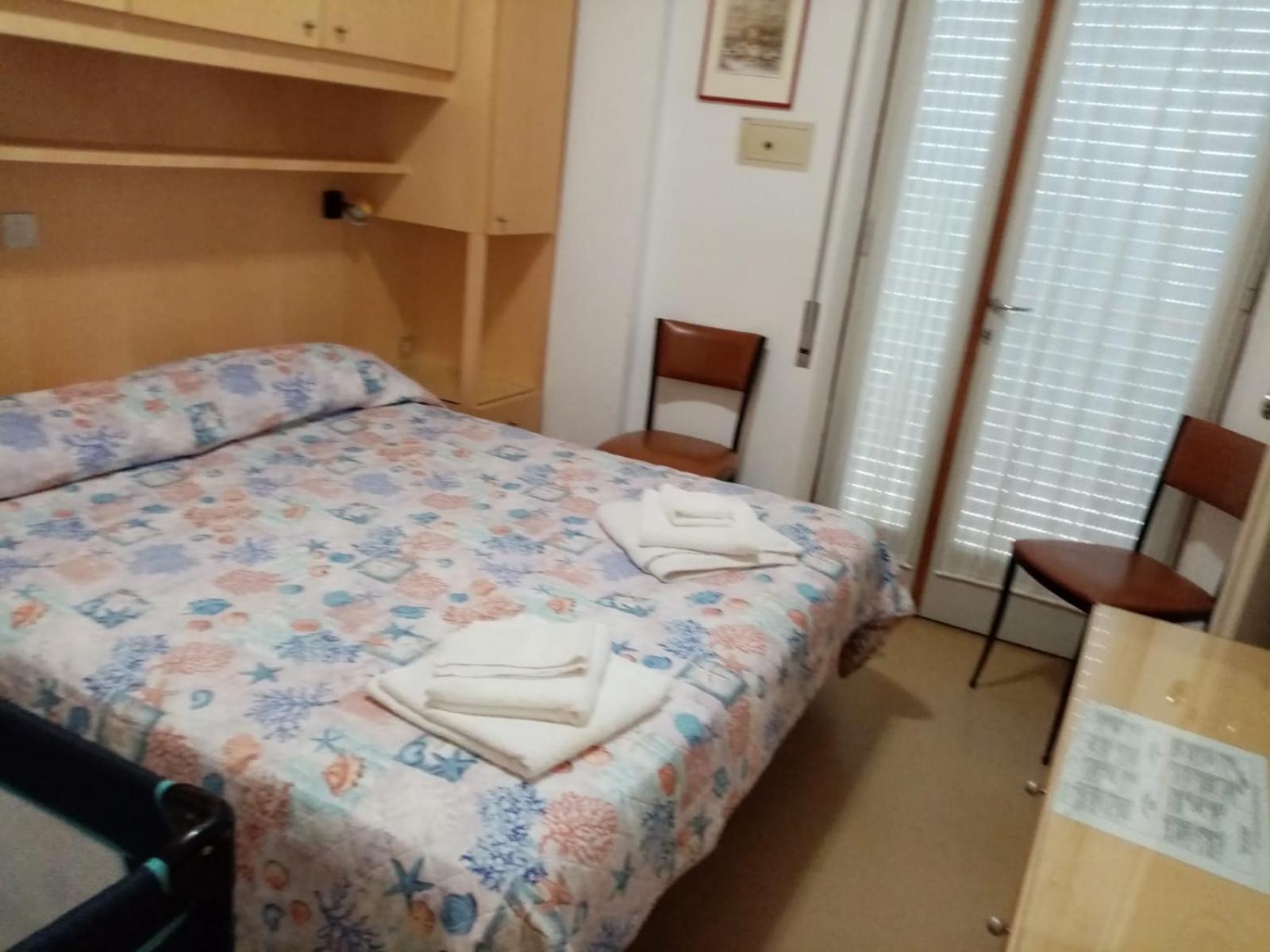 Hotel Stiefel Lignano Sabbiadoro Quarto foto